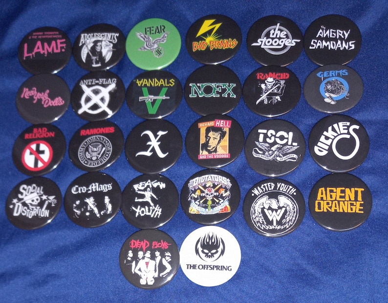 Collectible Vintage Brooches - Vintage ABD Punk Rock Grubu Pinli