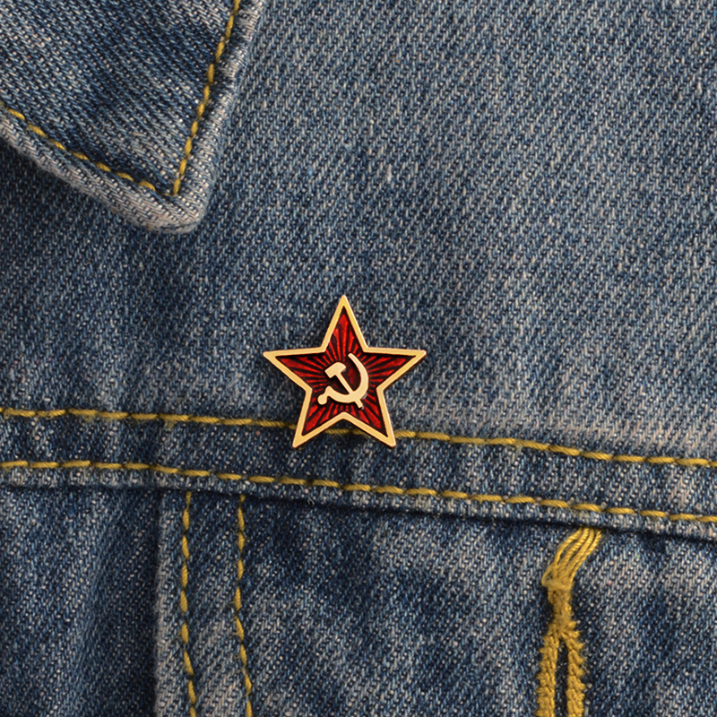 Collectible Vintage Brooches - SSCB Kırmızı Yıldız Rozeti Yaka Iğnesi